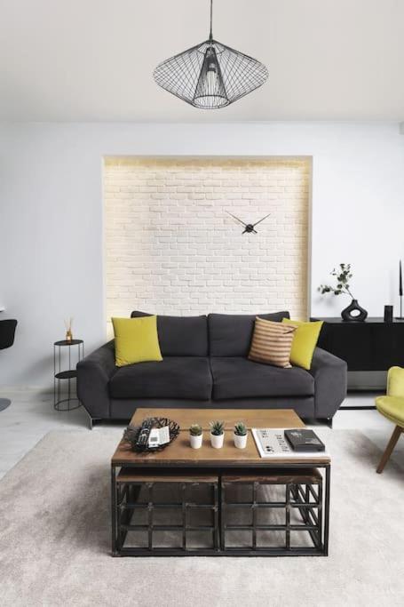 Casa Navarino - Premium Apartment In The City Centre Солун Екстериор снимка