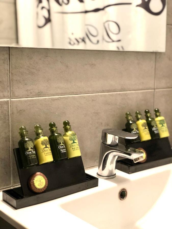 Casa Navarino - Premium Apartment In The City Centre Солун Екстериор снимка
